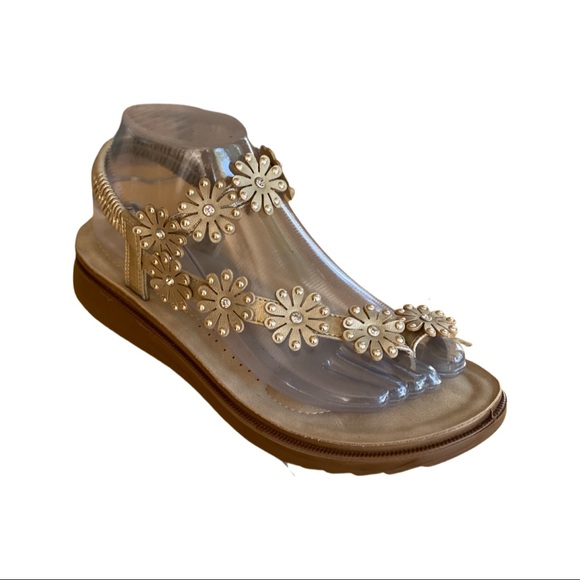 Andiamo Shoes Andiamo Cipriata Muted Gold 3d Floral Trim With Studs